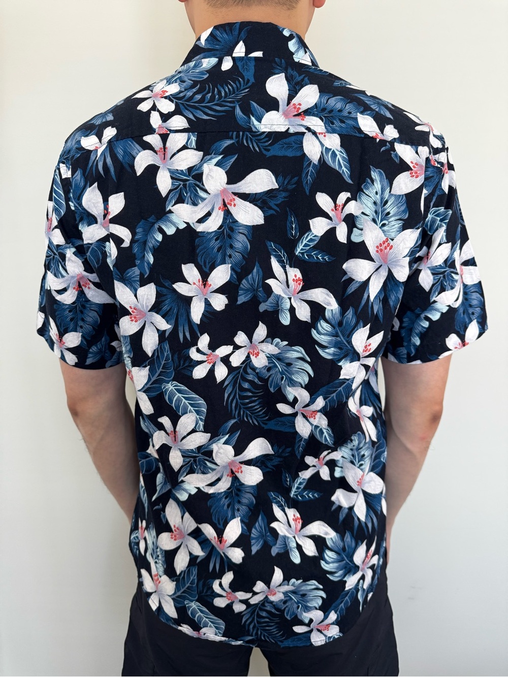Casual Navy Floral Short-Sleeve Button-Down Shirt